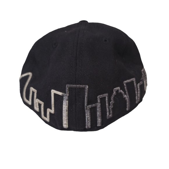Microphone City Wrap Black New Era 59Fifty Flat Bill Fitted Hat 7 1/4 57.7cm - Picture 7 of 7